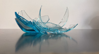 Broken blue 1173